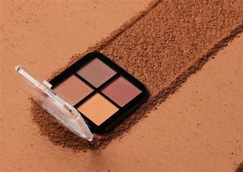 SOMBRAS DE OJOS CUATRO MARRON