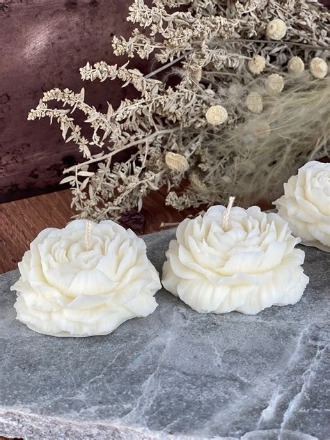 VELA ARTESANAL FLORES BLANCA