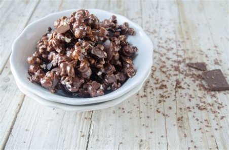 PALOMITAS DE MAIZ CON CHOCOLATE NEGRO