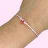 PULSERA HILO BLANCO CON CORAZON DE CUARZO ROSA ALURA